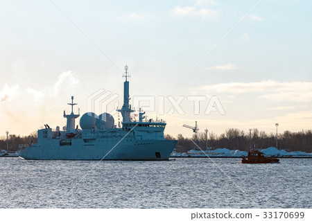 White military ship 33170699