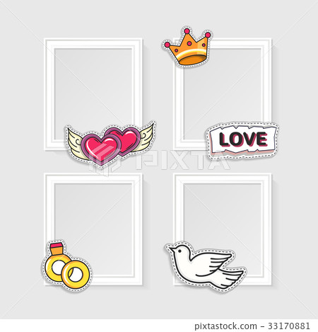 Realistic photo frames 33170881