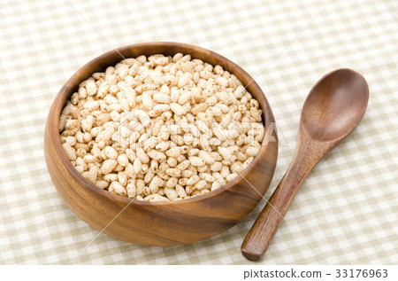 Pon candy (rice candy) 33176963