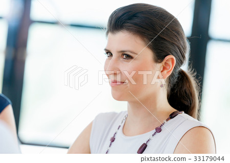 I am a part of this team and this project 33179044