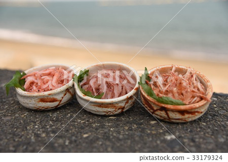 Cherry shrimp (raw, fried tofu, dried) Cherry shrimp (raw, fried tofu, dried) 33179324