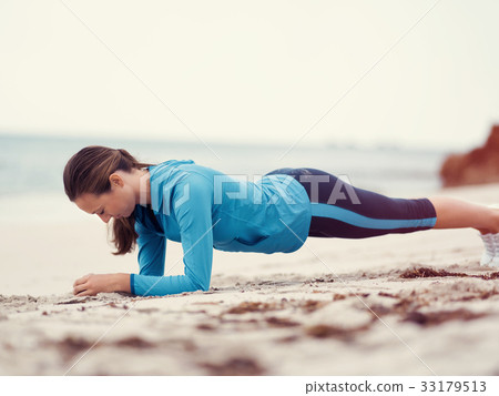 Train to be strong Train to be strong 33179513