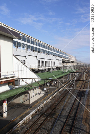 At Oyama Station At Oyama Station 33180929