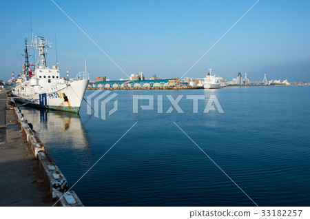 青森海濱 33182257