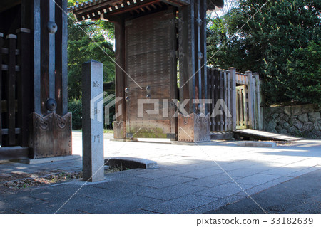 京都京都御苑門 京都京都御苑門 33182639