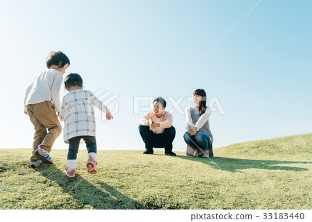 家庭草坪 家庭草坪 33183440