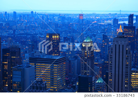 Cityscape of New York (evening view) 33186743