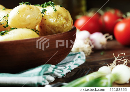 Young potato beautiful photo 33188863