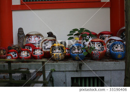 Awashima Shrine Daruma 33190406