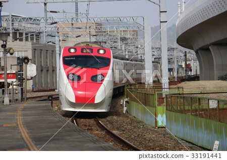 普悠瑪號 33191441