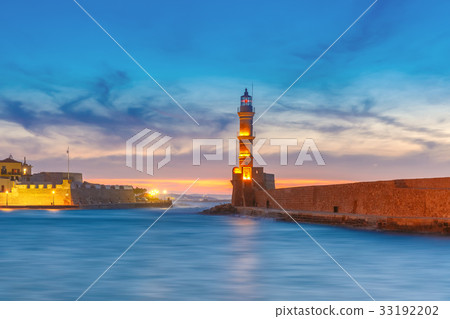 Lighthouse at sunset, Chania, Crete, Greece 33192202