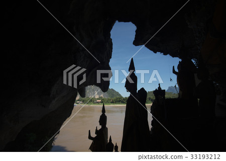 LAOS LUANG PRABANG PAK OU CAVES LAOS LUANG PRABANG PAK OU CAVES 33193212