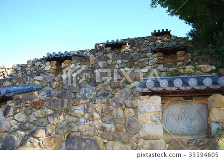 Nara's head tower Nara's head tower 33194605