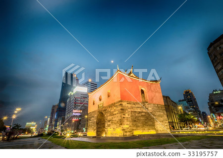 Taipei North Gate 33195757