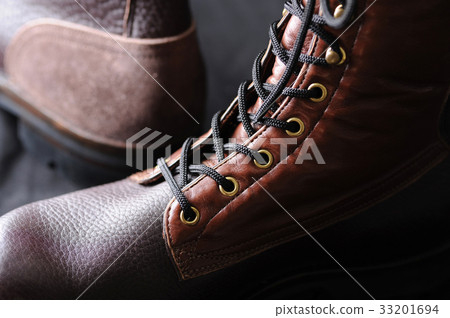 Image of luxury shoes 33201694