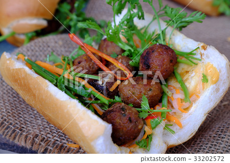 Vietnamese street food, banh mi thit nuong Vietnamese street food, banh mi thit nuong 33202572