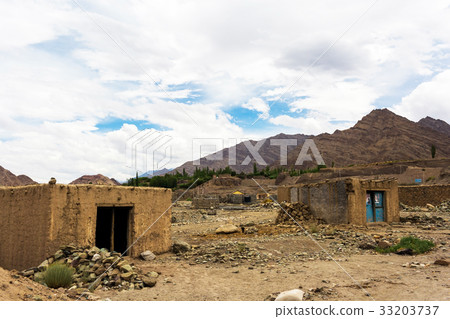 Natural landscape in Leh Ladakh 33203737