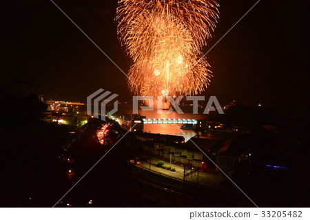 Fireworks of Toba Minato Festival 33205482