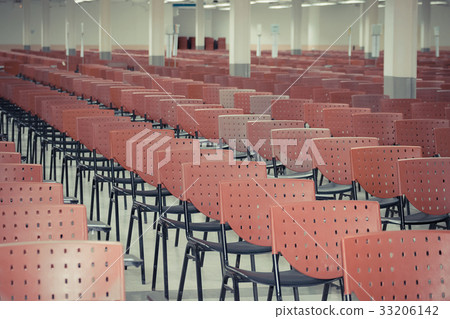 Empty exam room Empty exam room 33206142