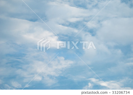 Cloudy sky 33206734