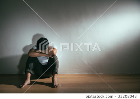 man having autistic intellectual disability 33208048