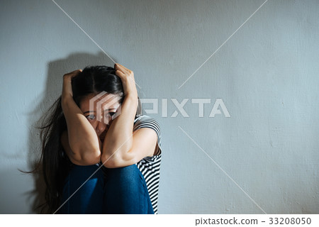 despair woman imagining violence encounter 33208050