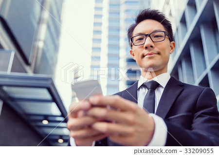 Technology is a part of my life 33209055