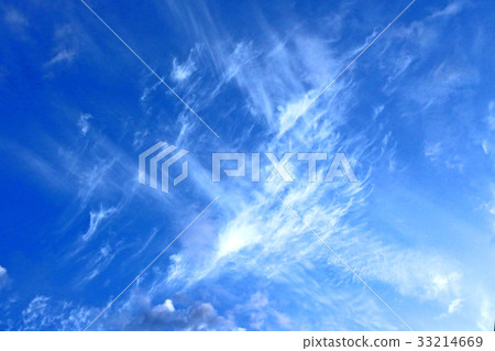 blue sky and white clouds 33214669