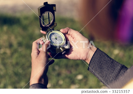 Hand Hold Compass Guide Direction Navigation 33215357