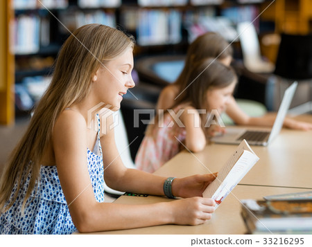 I love reading I love reading 33216295