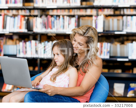 Technology and fun in the library Technology and fun in the library 33217008