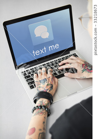 Hands Laptop Chat Conversation Bubble Graphic 33218673