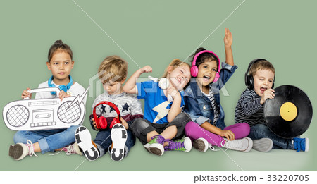 Little Children Music Vinyl Jukebox Papercraft Little Children Music Vinyl Jukebox Papercraft 33220705