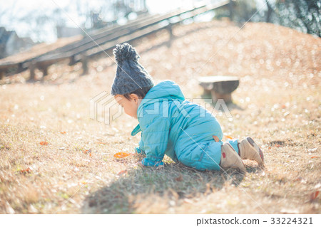 爬行 寒冬 冬天 33224321