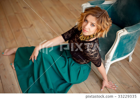 Image of elegant girl sitting in retro style 33229335