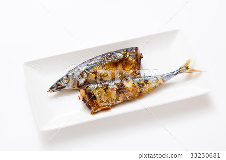 鹽烤秋刀魚 33230681