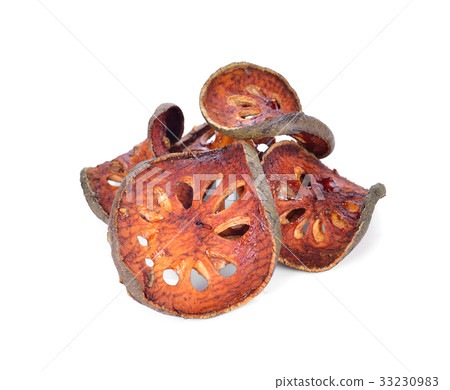 Dried quince isolated on white background 33230983