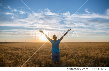 Free Happy Woman Enjoying Nature and Freedom 33231637