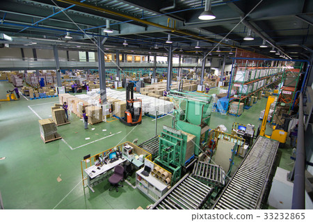 自動化工廠 輸送帶 33232865