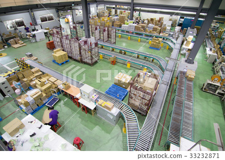 自動化工廠 輸送帶 33232871