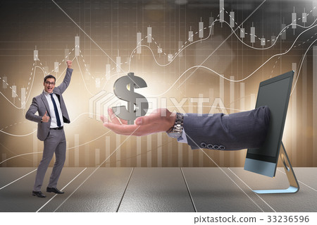 Businessman receiving investment in his startup Businessman receiving investment in his startup 33236596