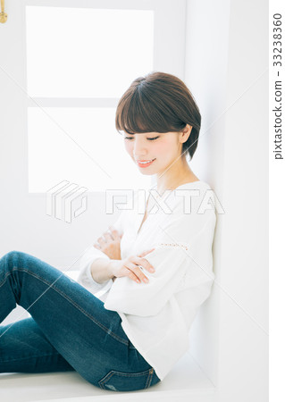 Hairstyle images for young women 33238360