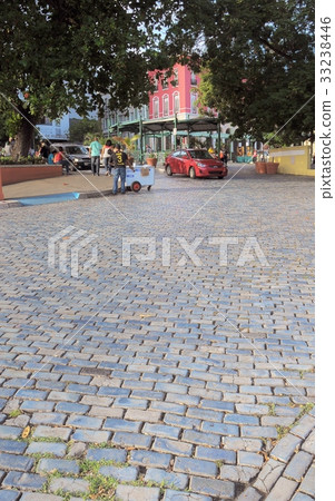 藍色鵝卵石 33238446