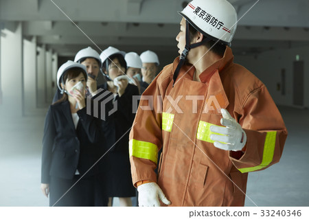 疏散演習 33240346