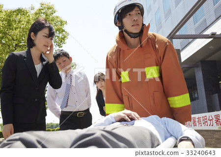 突發病人事故形象 突發病人事故形象 33240643