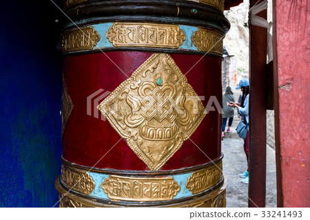 Prayer wheels 33241493