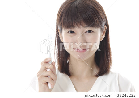 Toothbrush and ladies Toothbrush and ladies 33243222