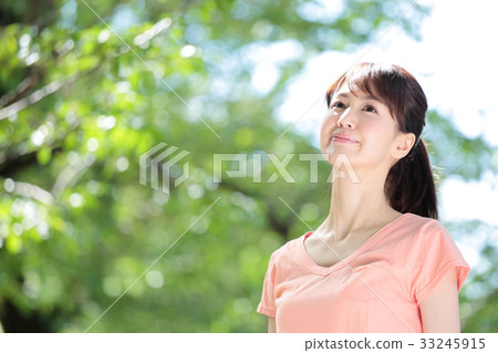 伸展小姐 33245915