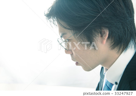 擔心的商人 33247927
