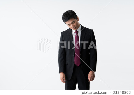 中間的商人 33248803